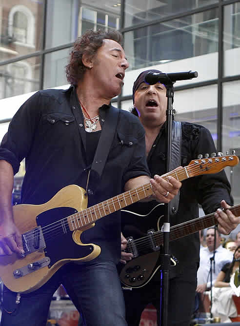 Brus ha comenzado su gira en Estados Unidos