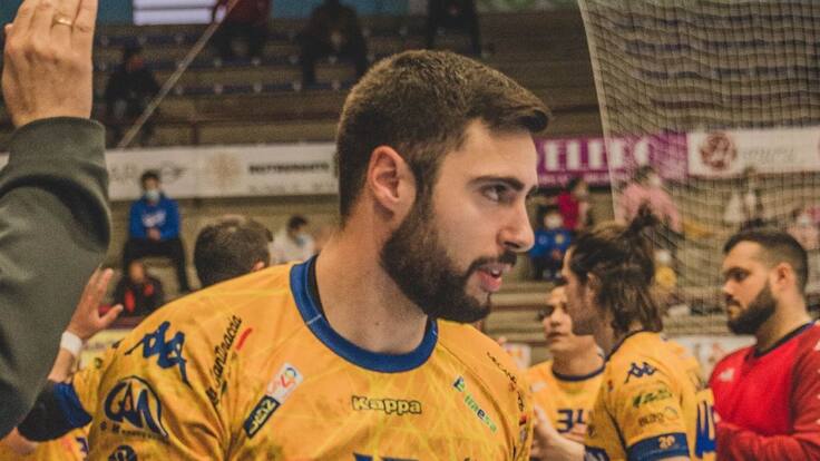 El capitán del BlasGon y CERES Villa de Aranda, Víctor Megías apunta en la SER que el equipo "sabe lo que tiene que hacer" respecto a la mejora en los dos últimos partidos.