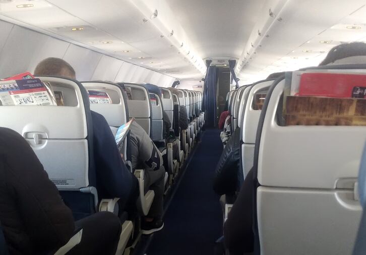 Imagen de recurso del interior de un avión.