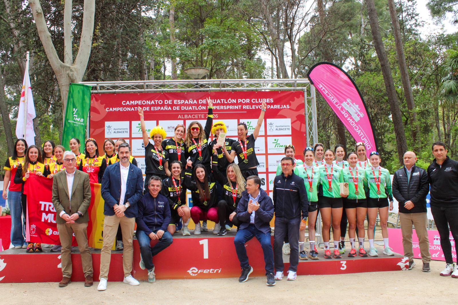 Entrega de premios de duatlón en el parque Abelardo Sánchez de Albacete