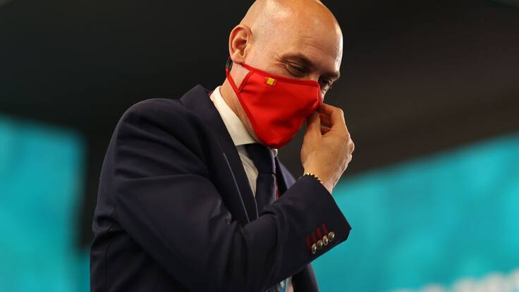 Luis Rubiales, tras la clasificación de España ante Suiza: "Lo hemos pasado muy mal"