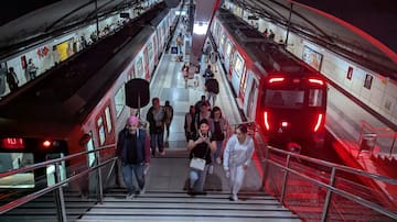 El apagón de luz generalizado en toda España, en imágenes