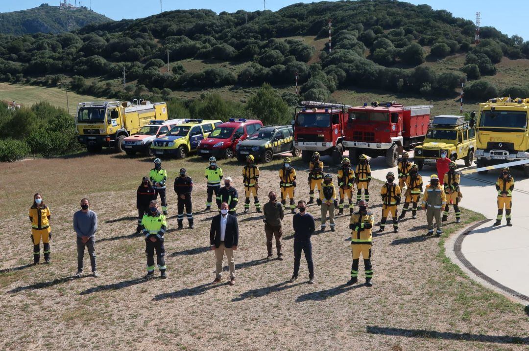A Menorca hi ha una cinquantena d'efectius de l'IBANAT per combatre els focs forestals.