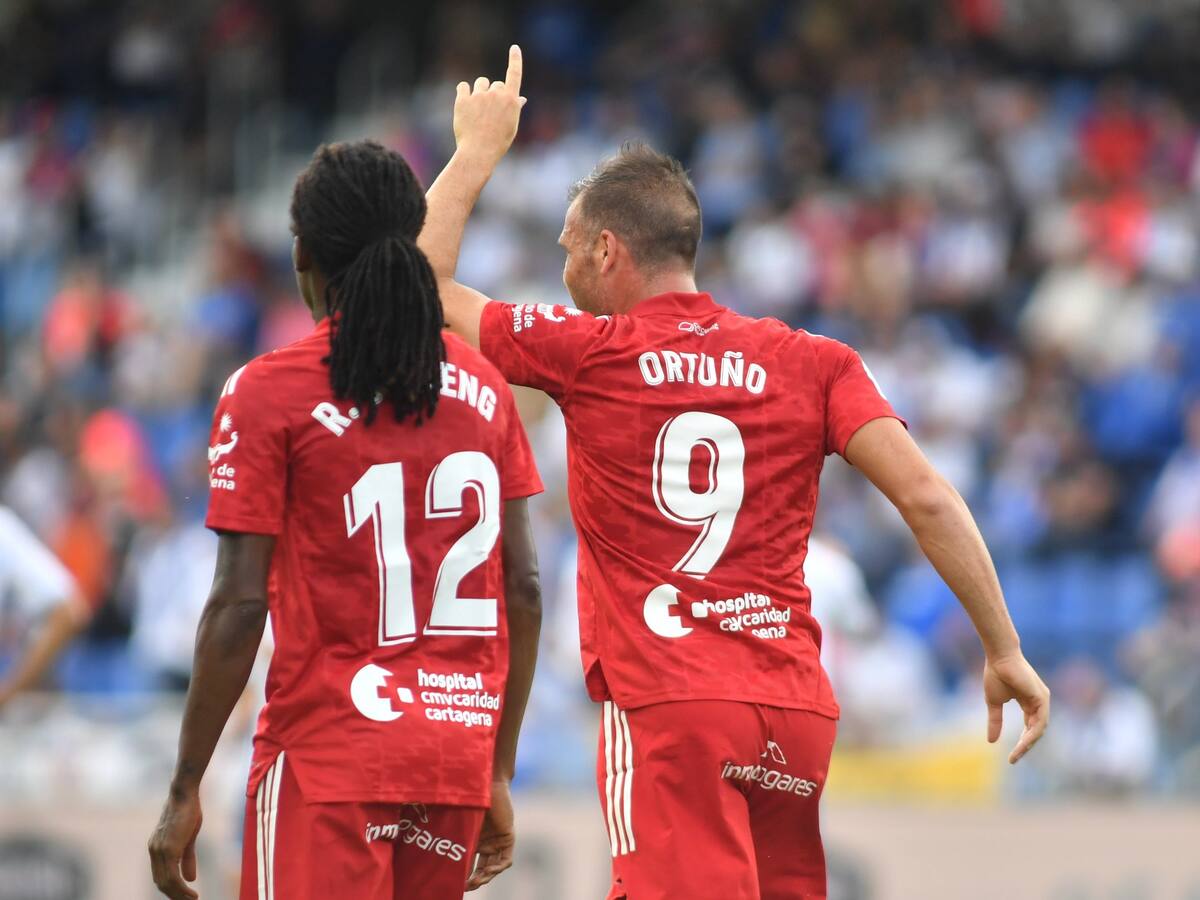 Los aficionados del Efesé son los que más goles han visto de toda LaLiga Smartbank