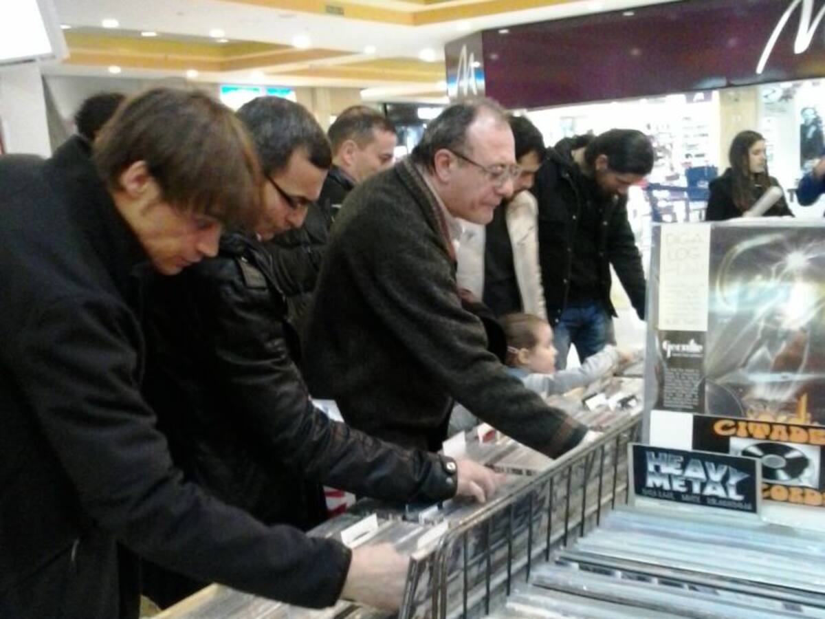 El Centro Comercial ‘Las Huertas’ acoge la Feria de Coleccionismo Discográfico y Cinematográfico