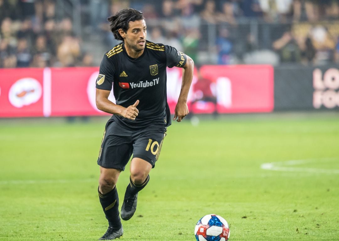 Vela, durante el partido entre el LAFC y el LA Galaxy.