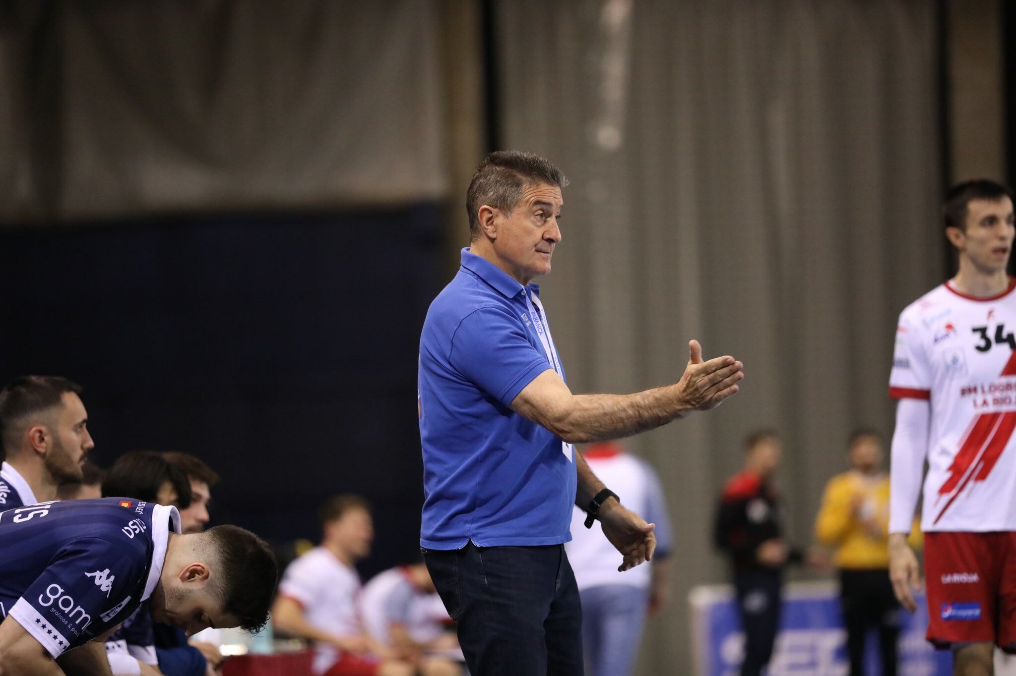 Manolo Cadenas espera a Malasinskas con los brazos abiertos