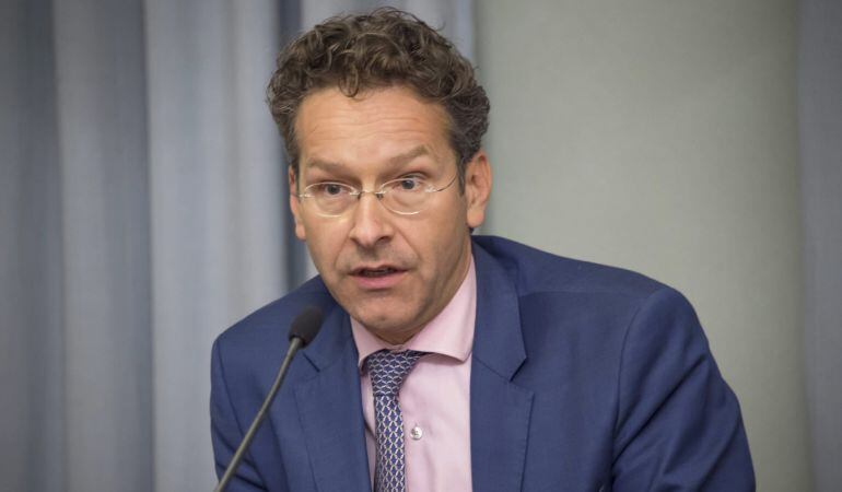 El presidente del Eurogrupo, el holandés Jeroen Dijsselbloem, ofrece una rueda de prensa.