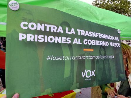 La falta ortográfica en el cartel de VOX.