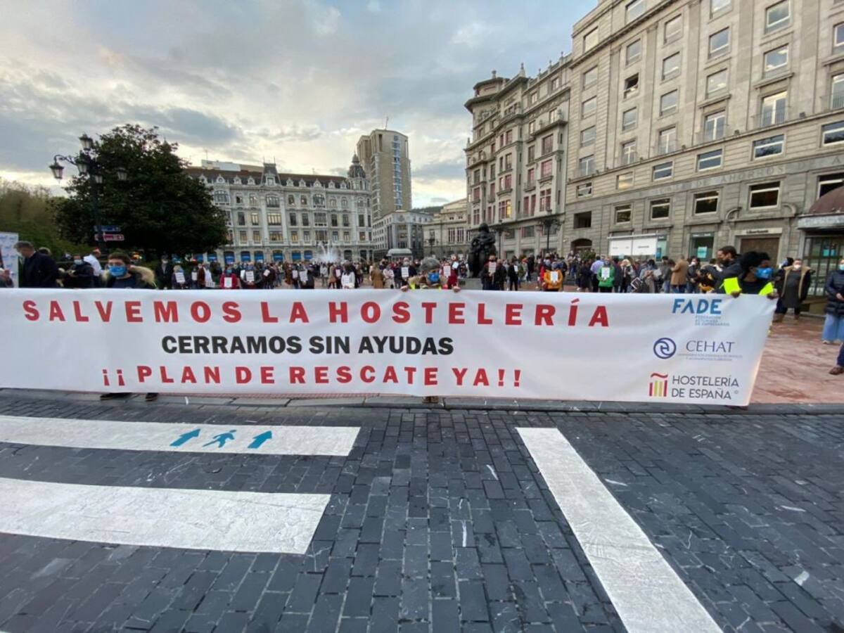 ¿Es preferible que se decrete el cierre del sector hostelero para que puedan recibir ayudas?
