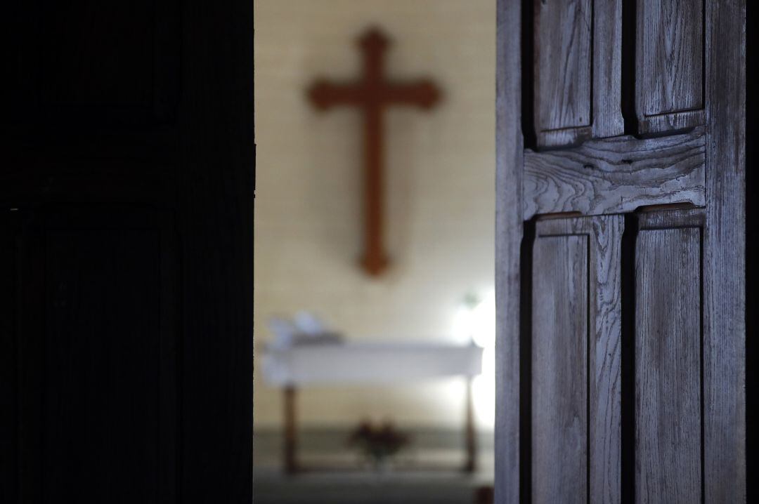 El hombre había sido expulsado de la Iglesia en 2015. 