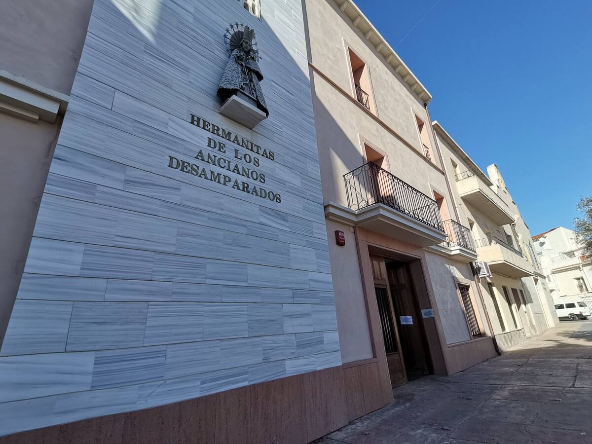 Novelda estudiará fórmulas de colaboración con la Residencia de Mayores de las Hermanitas de los Ancianos Desamparados