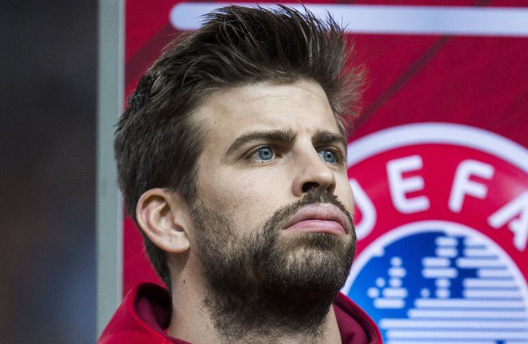 Piqué, en la reciente concentración con España