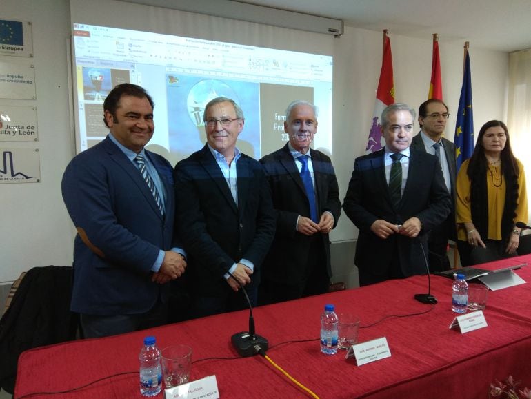 Presentación de las jornadas de FP &quot;Diseña tu futuro&quot;