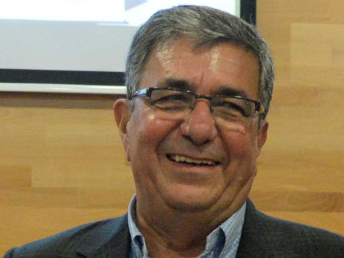 Firma Juan A. Palacios 'Y si nos tocara...'