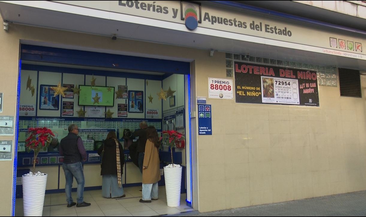 Administración de lotería número 10 de Gandia.