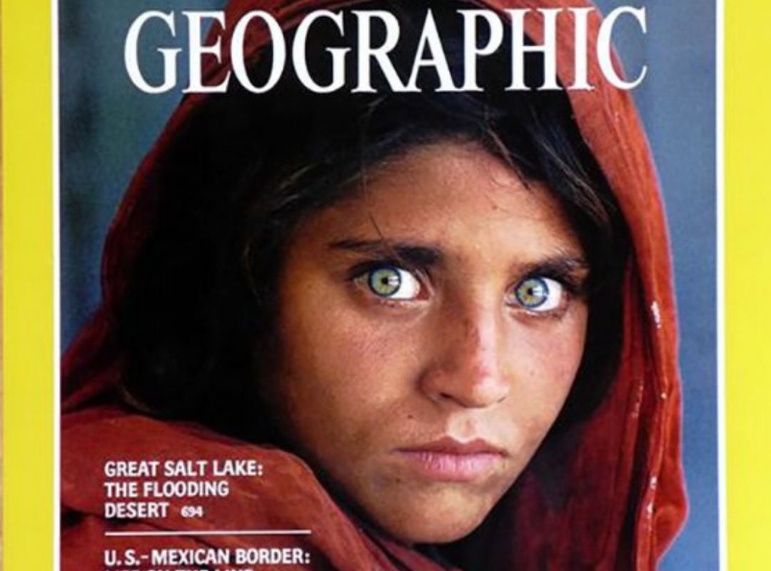 Archivo - Portada de la revista &#039;National Geographic&#039; en junio de 1985 con una fotografía de Sharbat Gula tomada por Steve McCurry.