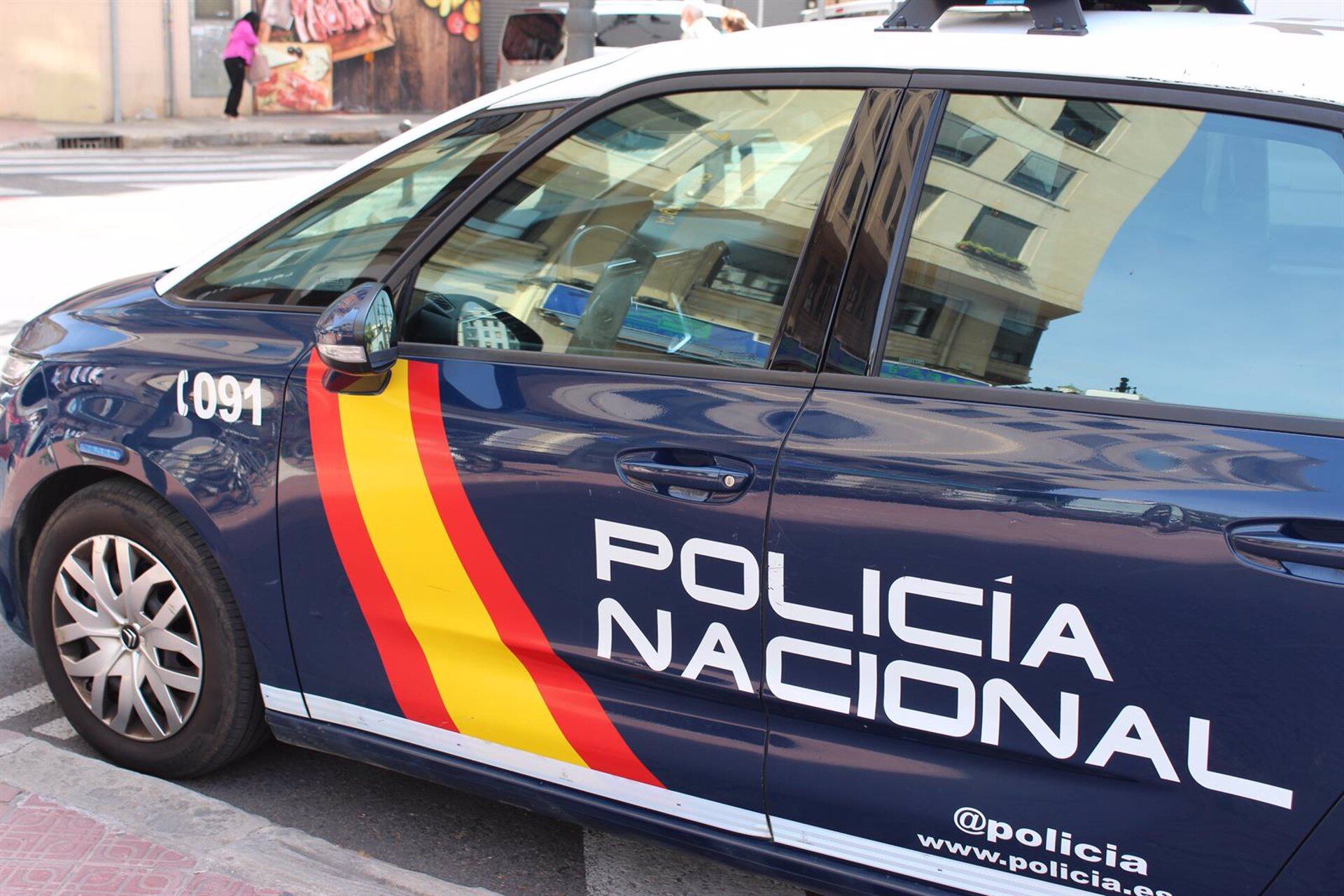 Detenido un pasajero de un coche VTC que transportaba 10,8 kilogramos de cannabis en una maleta