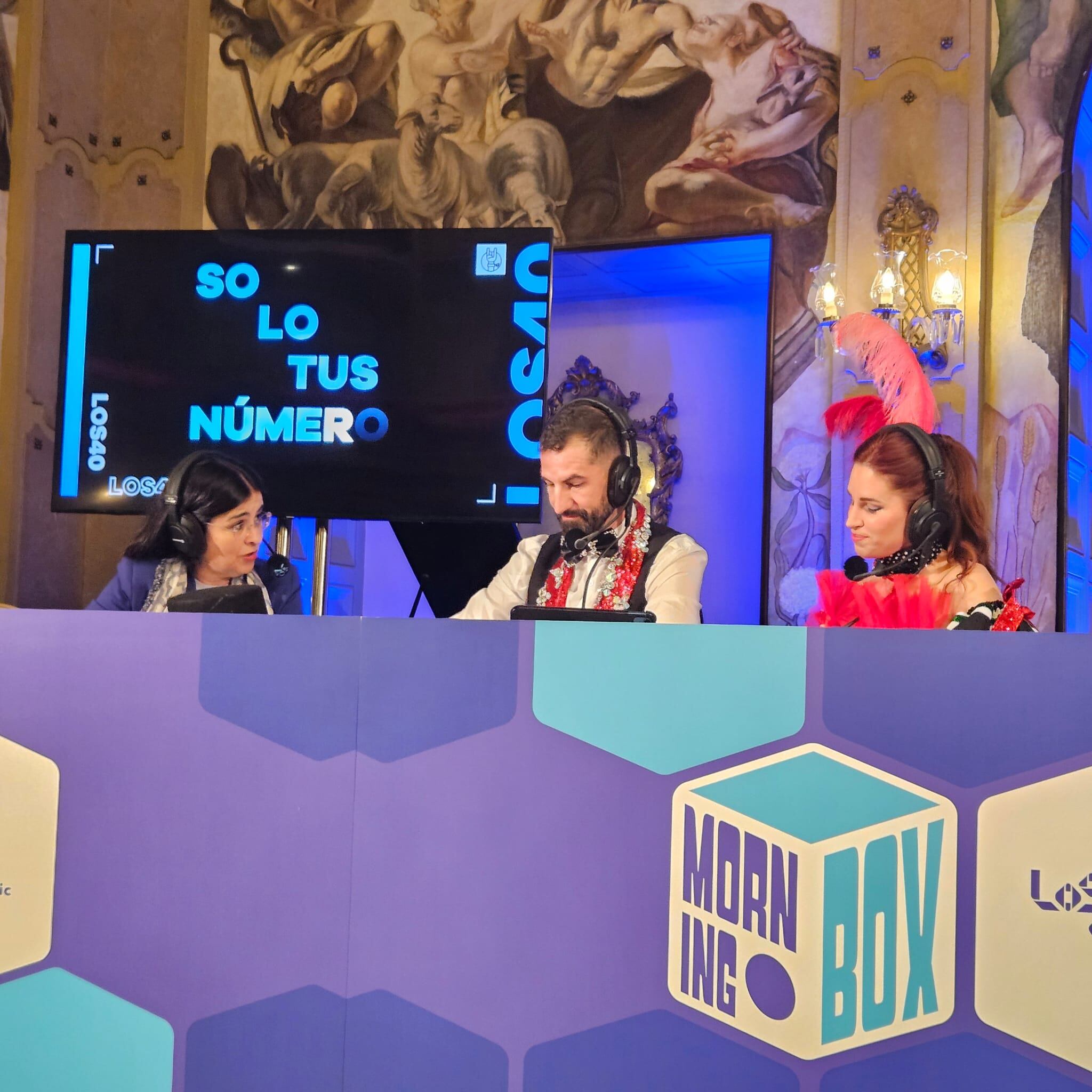 La alcaldesa de Las Palmas de Gran Canaria, Carolina Darias, presume de ciudad y carnaval en "Morning Box"