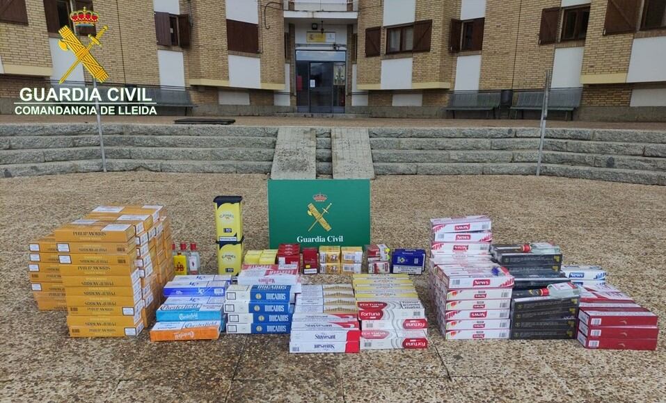 La Guàrdia Civil ha comissat 2.000 paquets de tabac i 1.5 kg de tabac de picadura