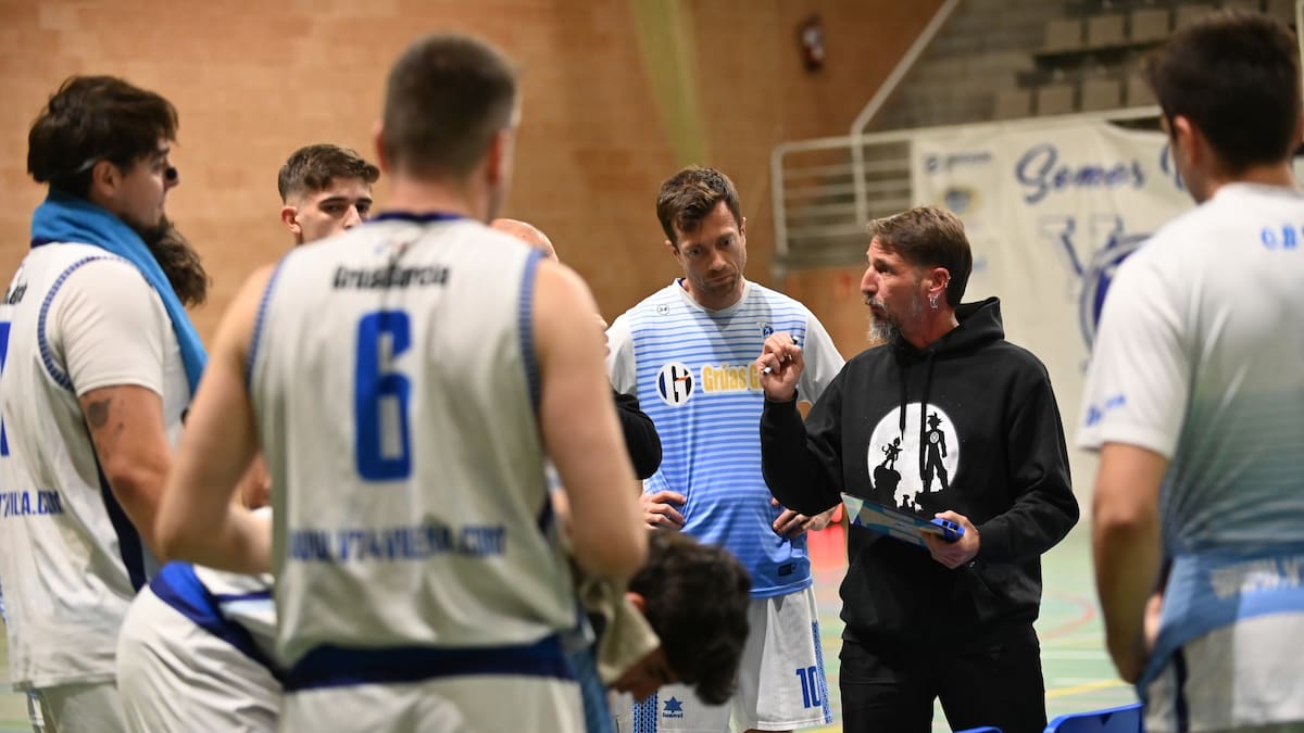 Andrés Pastor, Pte V74 en Radio Villena