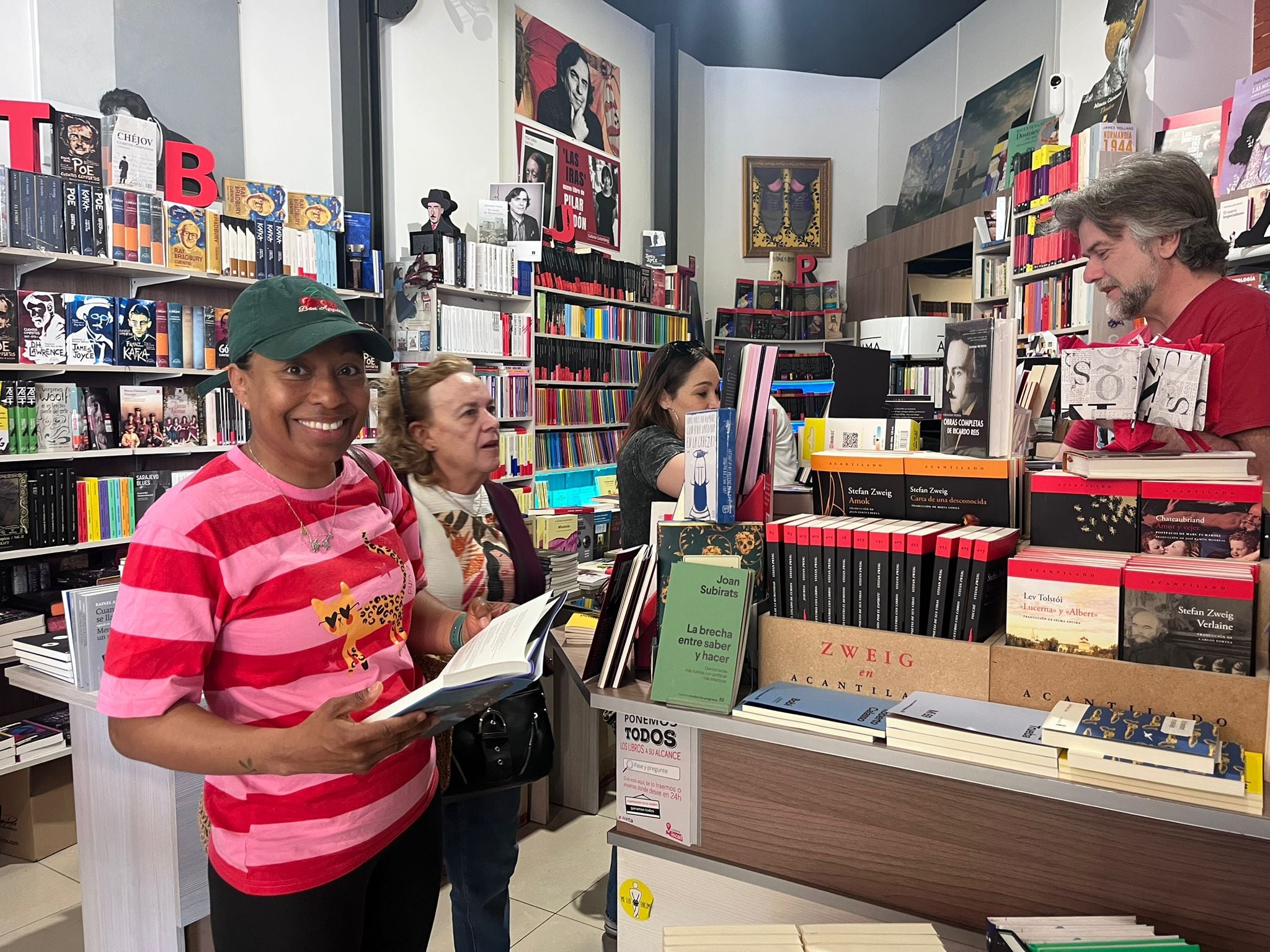Inicio de Hoy por Hoy Cartagena desde La Montaña Mágica, el refugio de los lectores en el Día del Libro