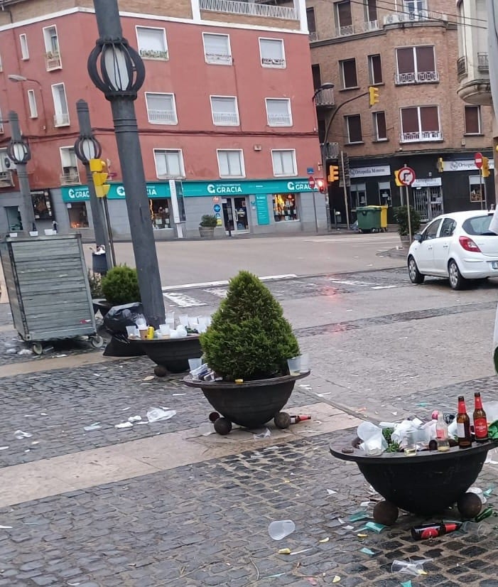 Imagen del Día de Navidad en la Plaza Diputación de Barbastro. Foto. S.E.