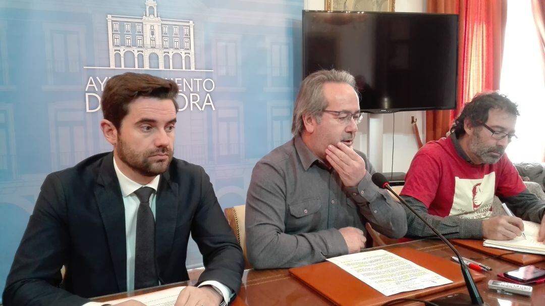 Antidio Fagúndez, Francisco Guarido y Miguel Ángel Viñas en la rueda de prensa posterior a la Junta Local de Gobeirno del pasado 27 de noviembre