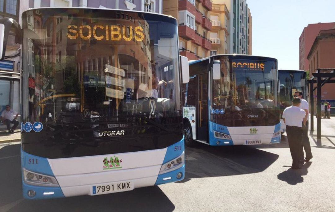 Autobuses en La Línea.
