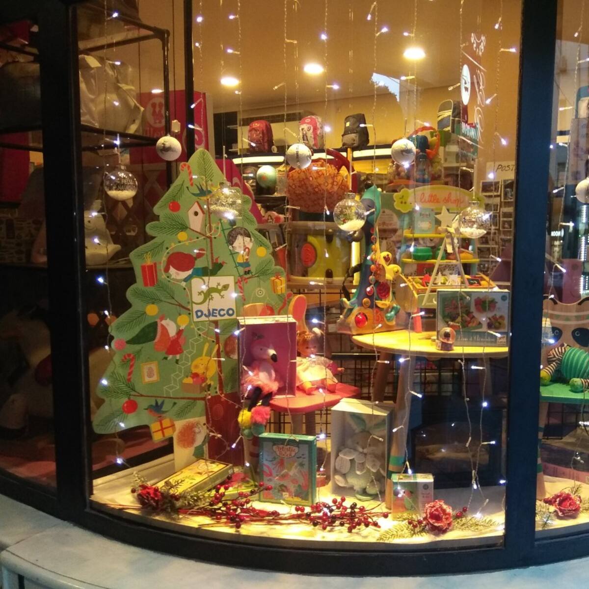 La campaña de Navidad y el concurso de escaparates de la AER ya tienen ganadores