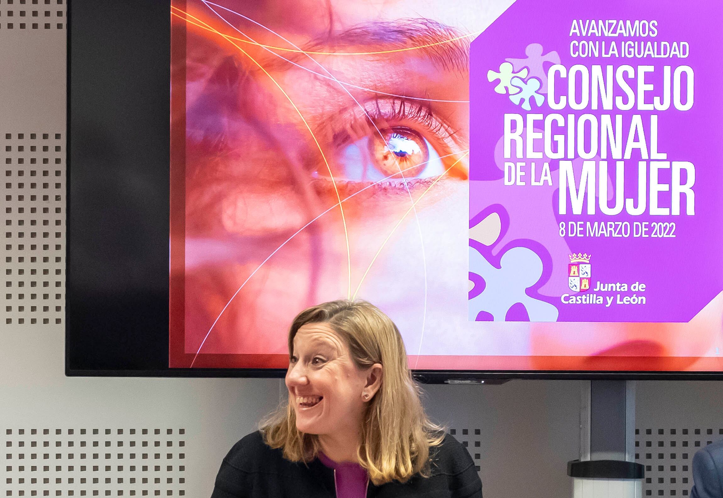 La consejera de Familia e Igualdad de Oportunidades, Isabel Blanco, preside la reunión del Consejo Regional de la Mujer de Castilla y León