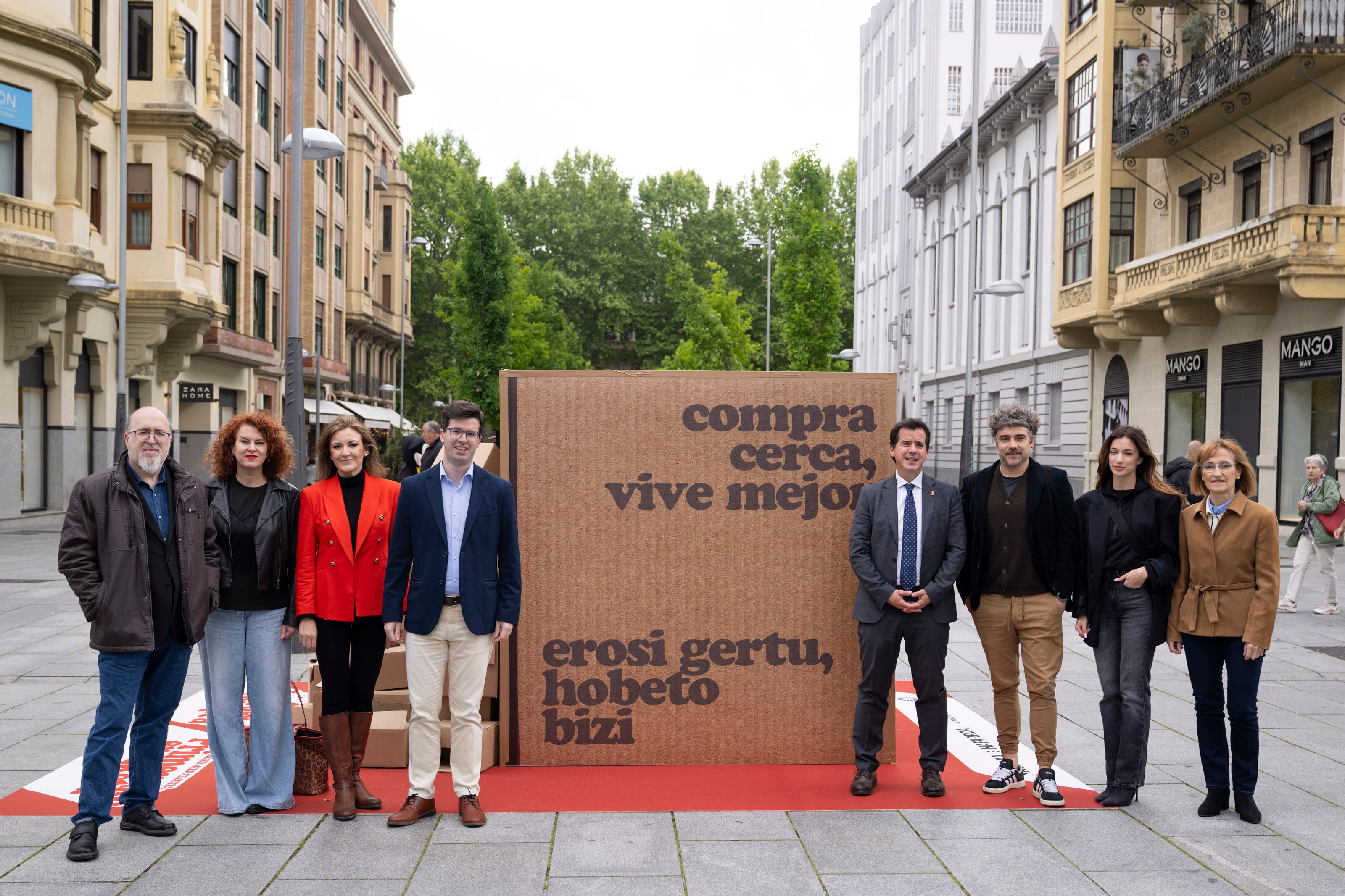 El Gobierno de Navarra presenta su campaña de apoyo al comercio local ‘Comercio local, la buena compra’