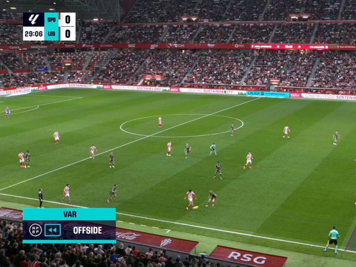 El sistema de fuera de juego semiautomático falla por tercera vez esta temporada en el Sporting de Gijón - Leganés