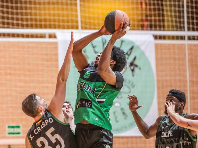 Imagen del partido C. B. Elda - Bateig Piedra Natural - Ifach Calpe