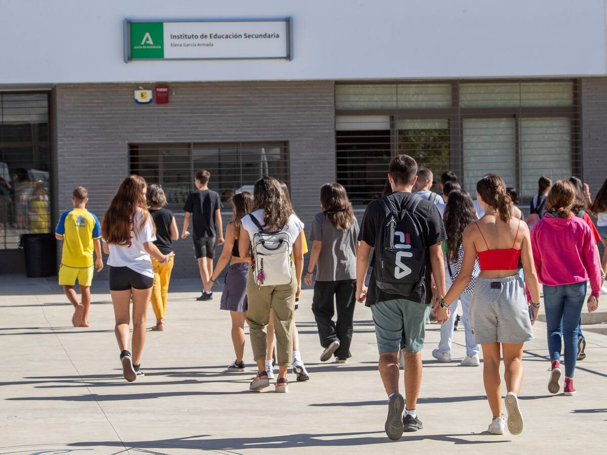 Crónica de Ruth Delgado sobre el apuñalamiento en un instituto en Jerez de la Frontera