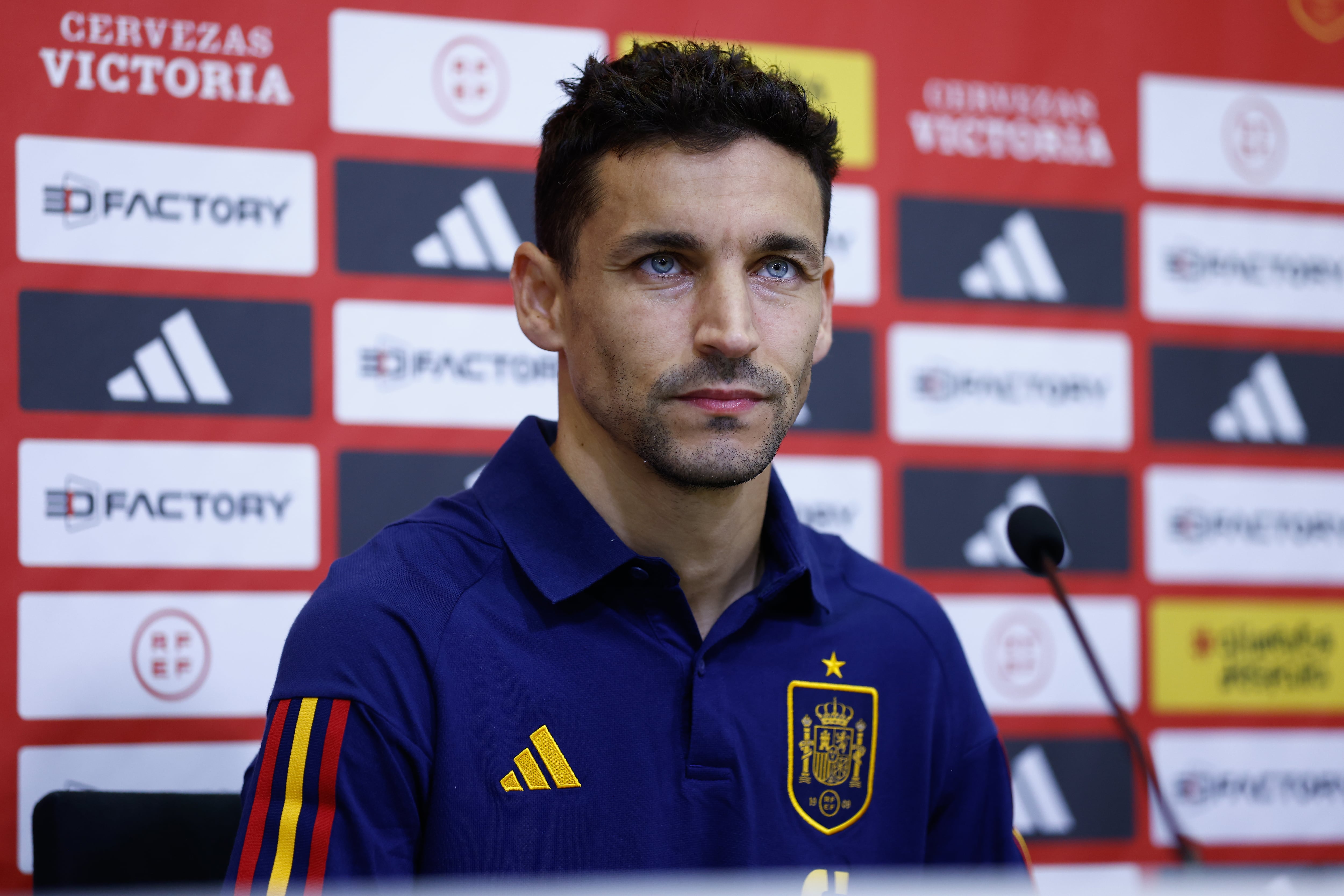 Jesús Navas comparece en Las Rozas.  (Oscar J. Barroso / AFP7 via Getty Images)