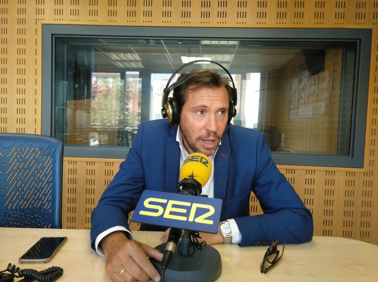 Óscar Puente, hoy, en los estudios de Radio Valladolid