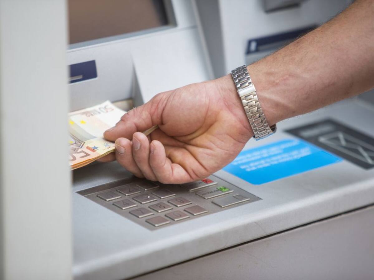 La Comunitat Valenciana ha perdido el 30% del empleo en la banca desde la crisis