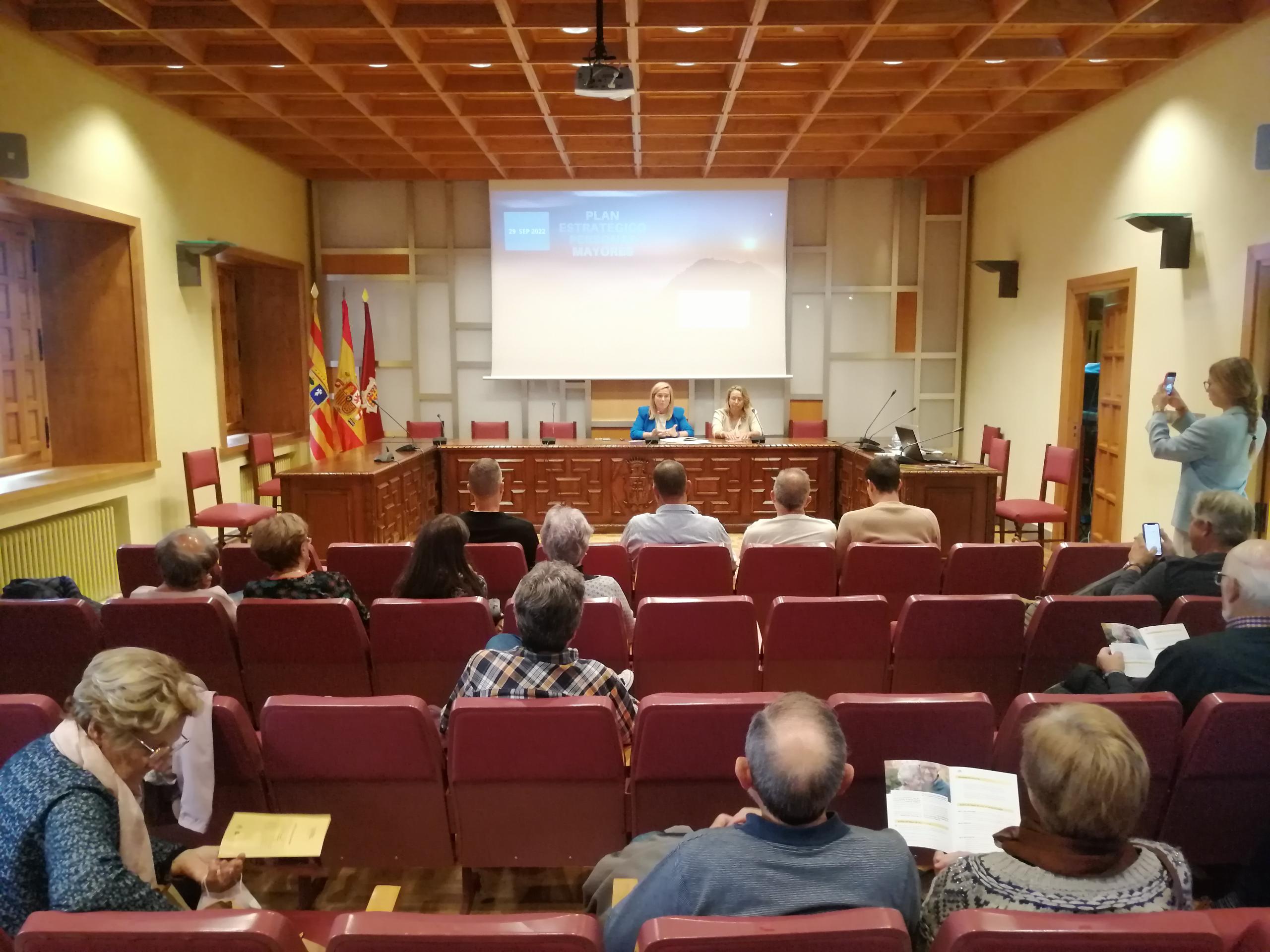 El Plan del Mayor se presentaba este jueves en una sesión abierta al público