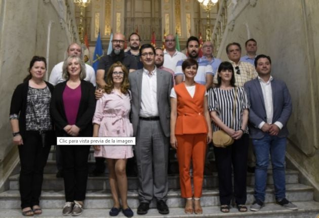 Representantes de bandas de música en la Diputación de Ciudad Real, tras la presentación del Día Europeo de la Música que se celebra en Puertollano