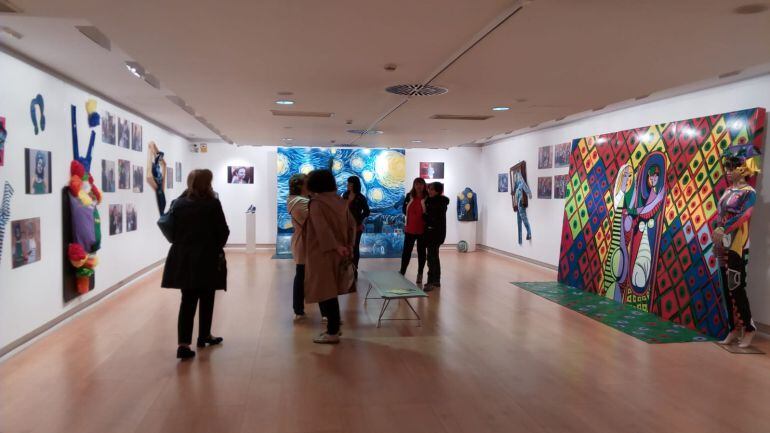 La exposición de ARA muestra el prodeso de creeación en directo que se vivió en la Noche de Ronda