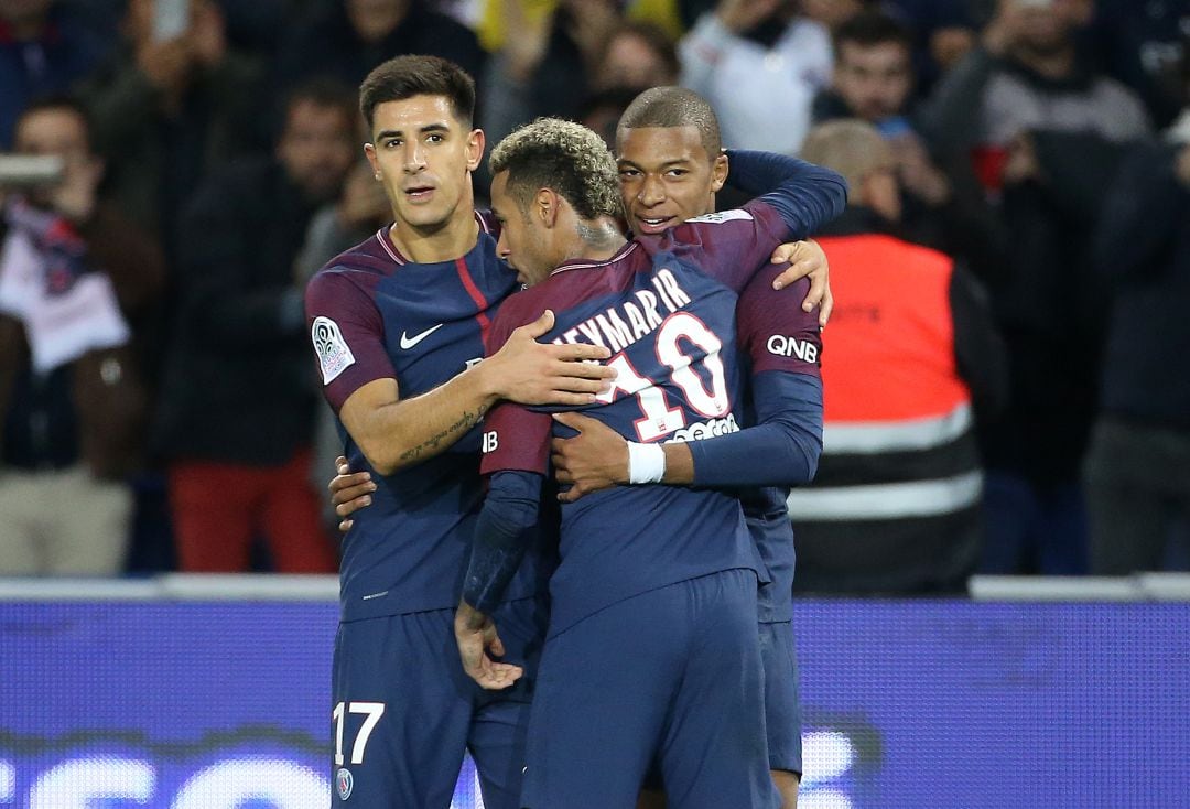 Yuri, con Neymar y Mbappé en su etapa en el PSG.