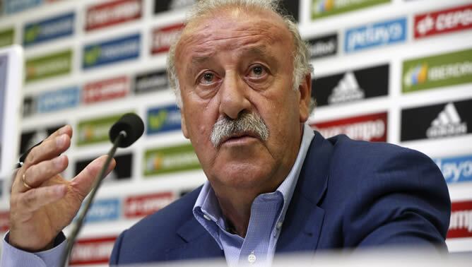 El seleccionador ha ofrecido la convocatoria de España para los encuentros ante Francia y Macedonia.