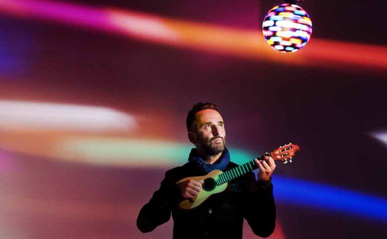 Jorge Drexler llega este jueves a Murcia con su gira de conciertos &#039;Mi guitarra y vos&#039;.