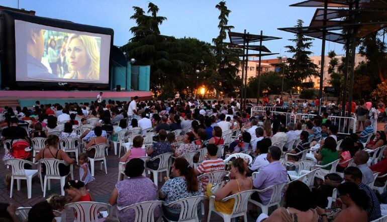 Cine de verano en el municipio