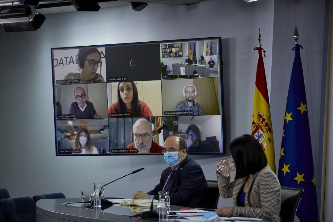 El ministro de Política Territorial y Función Pública, Miquel Iceta y la ministra de Sanidad, Carolina Darias.