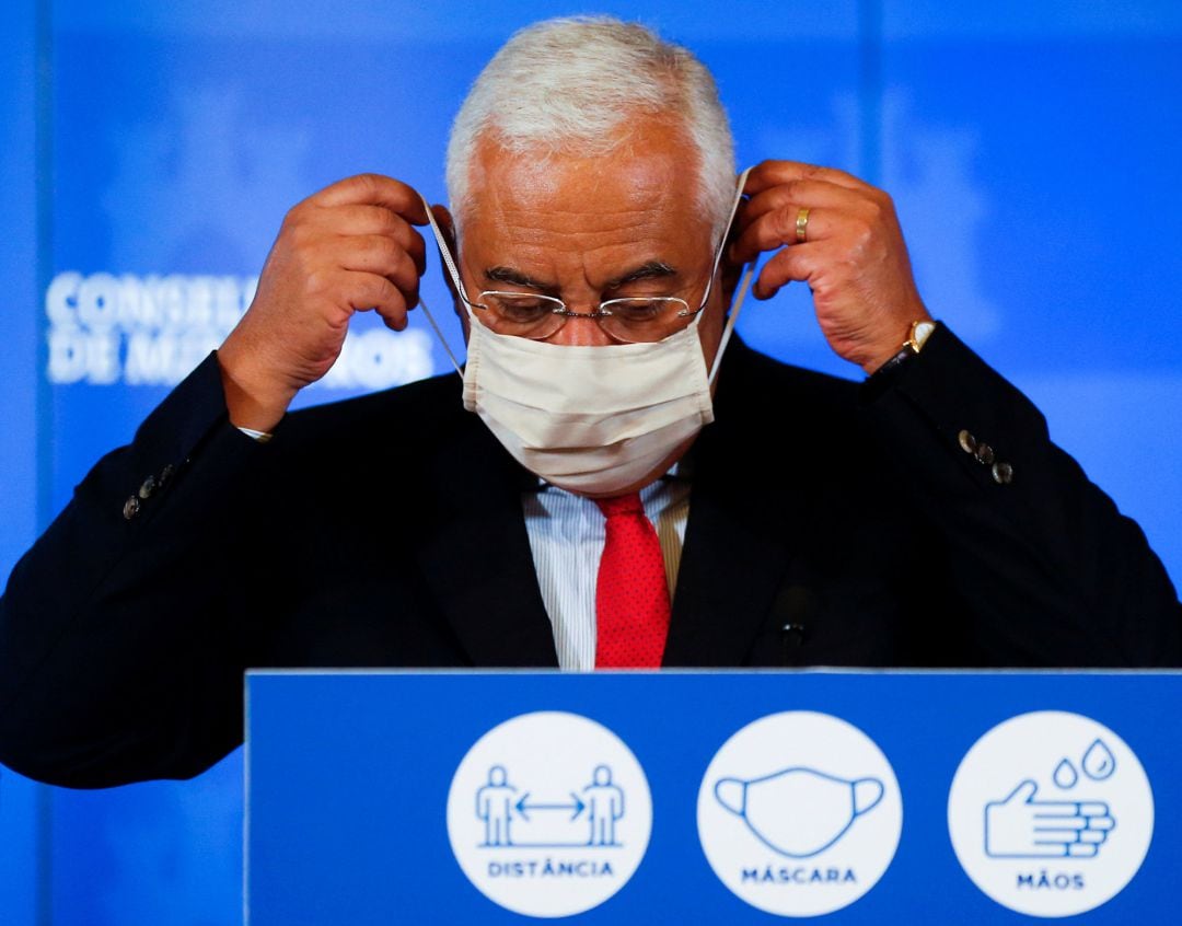 Antonio Costa anunciando el nuevo confinamiento