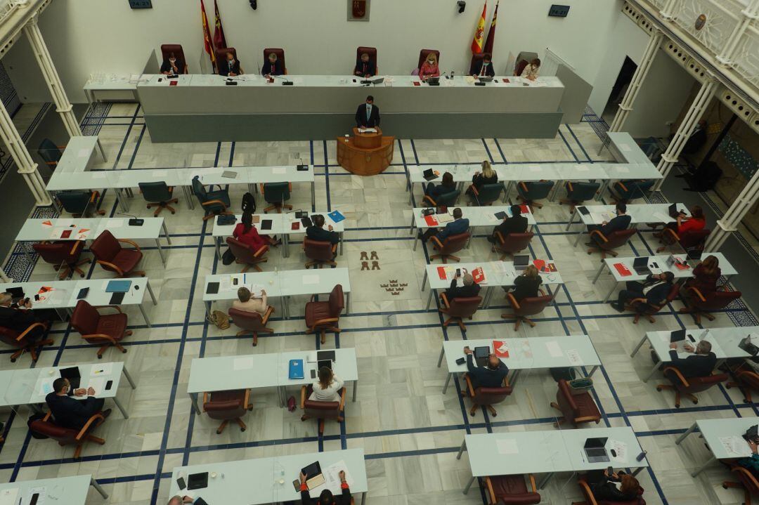 Pleno en la Asamblea regional de Murcia