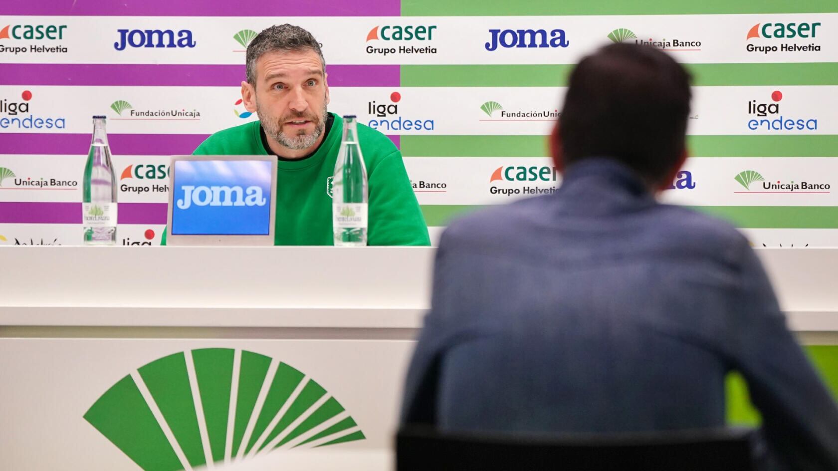 Ibon Navarro, en la sala de prensa del Martín Carpena