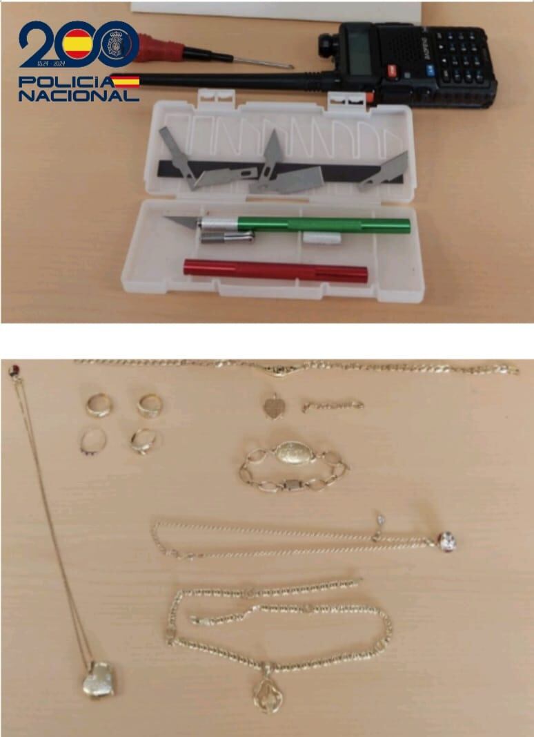Joyas intervenidas durante la operación policial./Policía Nacional